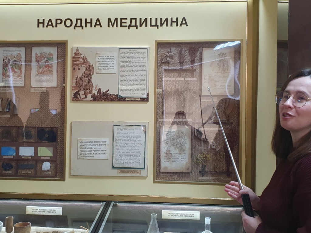 Знайомимось з історією університету