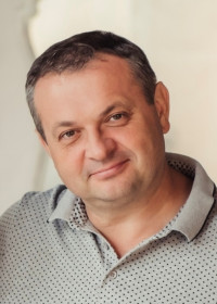 Ніколішин Ігор Анатолійович